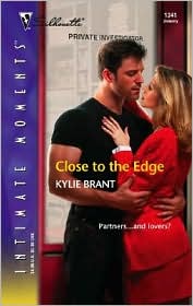 Close to the Edge (Silhouette Intimate Moments #1341) by Kylie Brant: Book Cover