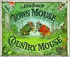 Town Mouse, Country Mouse by Jan Brett: Book Cover