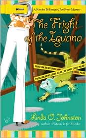 The Fright of the Iguana (Kendra Ballantine, Pet-Sitter Series #5) by Linda O. Johnston: Book Cover