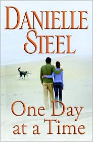 One Day at a Time by Danielle Steel: Book Cover