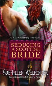 Seducing a Scottish Bride by Sue-Ellen Welfonder: Book Cover