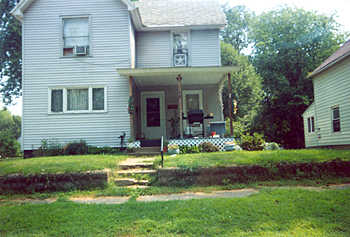 7B-Typical older Conneaut homes